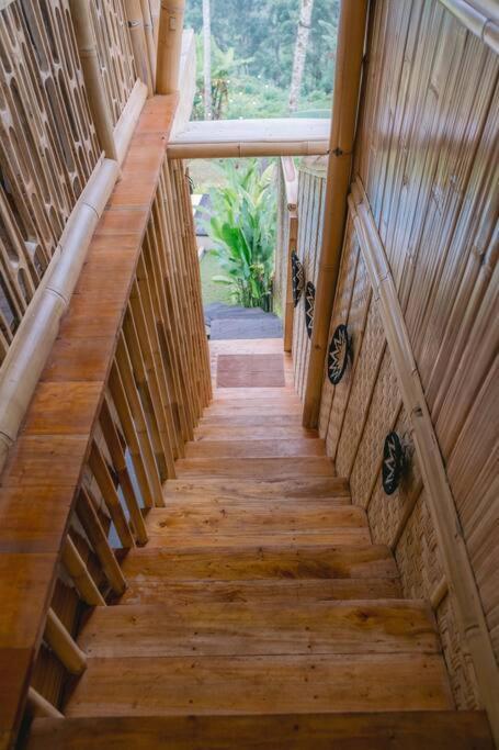 Makerti Bali~Bamboo House Villa Selat Exterior photo